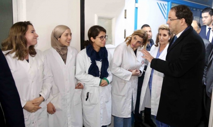 الشاهد يعود بعض الأطفال بمستشفى عزيزة عثمانة ويطلع بمقر الداخلية على آخر الاستعدادات الأمنية بمناسبة العام الجديد