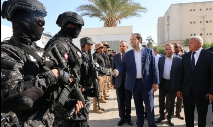 الشاهد يشارك الأمنيين الاحتفال بعيد الإضحى المبارك (صور) 