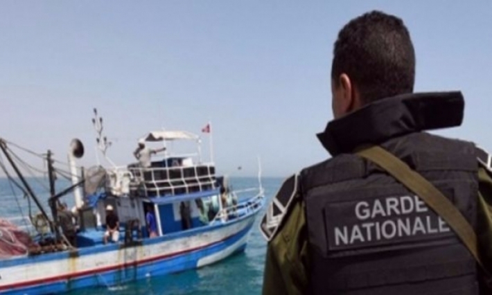 إحباط 5 عمليات اجتياز للحدود البحرية خلسة والقبض على 22 شخصا