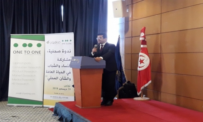 قرابة نصف الشباب غير مهتم بالشأن السياسي 
