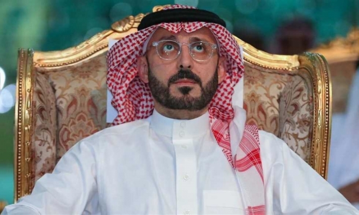 استقالة رئيس الاتحاد السعودي لكرة القدم قصي الفواز