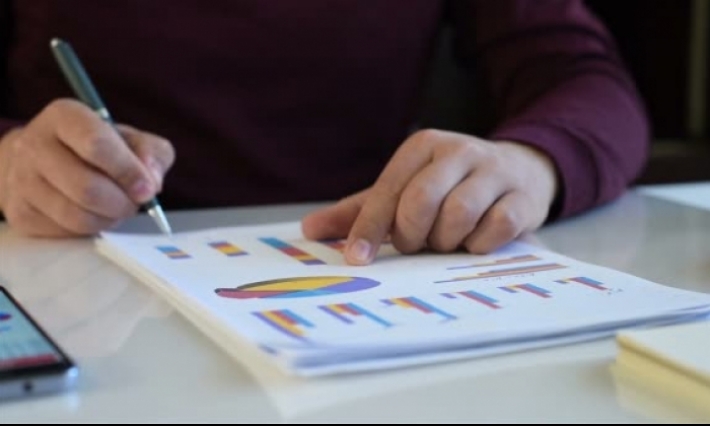 تحديد تاريخ دخول الإجراء الخاص بالتصريح بأسعار تحويل الأصول المادية وغير المادية بين الشركات التابعة لنفس المجموعة
