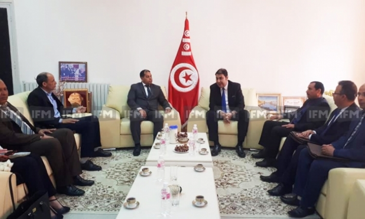 السالمي: انجاز طريق سيارة تربط قبلي وقابس يحتاج الى تمويلات هامة تتطلب ايجاد ممولين إقليميين ودوليين
