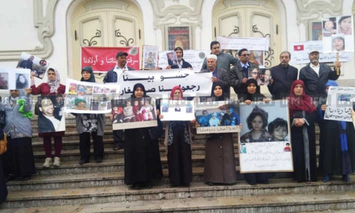 جمعية إنقاذ التونسيين العالقين بالخارج تطالب بالتحرك الجدي لإنقاذ أكثر من 100 طفل عالقين في ليبيا وشمال سوريا