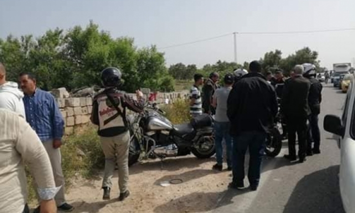 وفاة سائح فرنسي وإصابة اثنين آخرين في حادث مرور على الطريق الرابطة بين الجم والمهدية