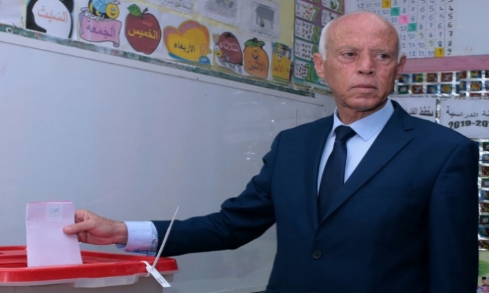 قيس سعيّد: لا أنتمي إلا إلى حزب الشعب غير الحاصل على تأشيرة من وزارة الداخلية (فيديو)