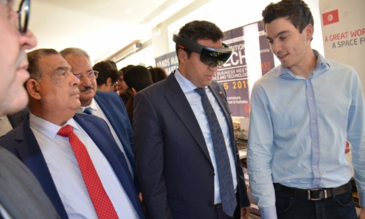 أنور معروف: رئيس الحكومة قرر إحداث لجنة وطنية للتسريع في مشاريع التحول الرقمي