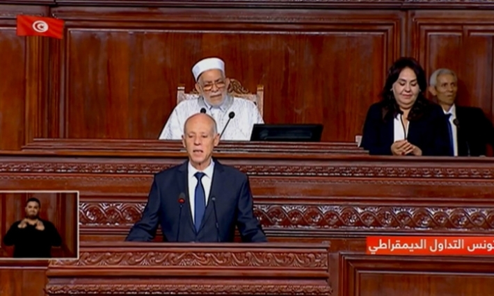 قيس سعيد: "رصاصة واحدة من إرهابي ستقابل بوابل من الرصاص الذي لا يحدّه عدّ ولا إحصاء"