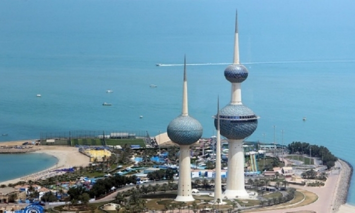 الكويت تطرد مصرية تهكمت على حكومتها عبر مواقع التواصل الاجتماعي 
