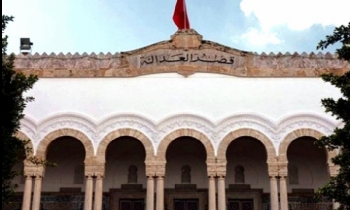 السليطي ينفي لـ IFM إخلاء المحكمة الابتدائية بتونس من المحامين والزوار