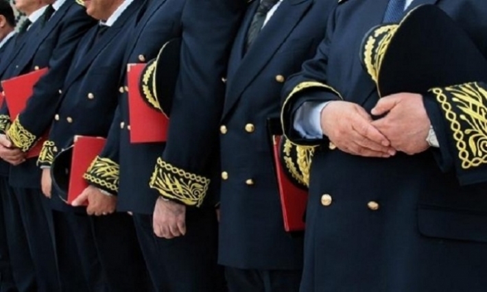 رئاسة الحكومة تجري تحويرا جزئيا على سلك الولاة 