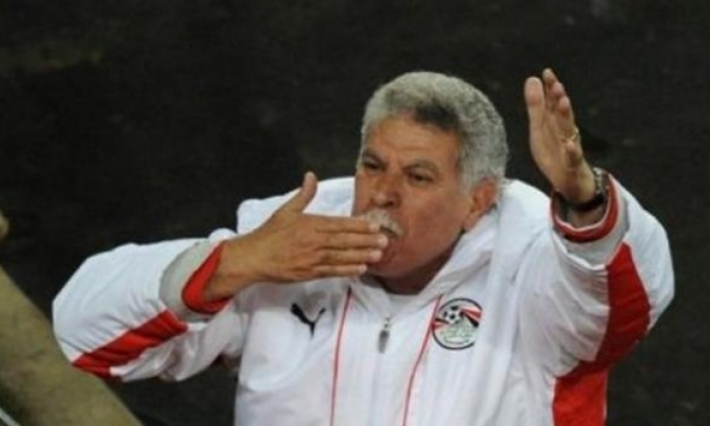 حسن شحاتة: اشتقت لعبد الفتاح السيسي وتملكتني فرحة عارمة بعودته سالما إلى مصر (فيديو) 