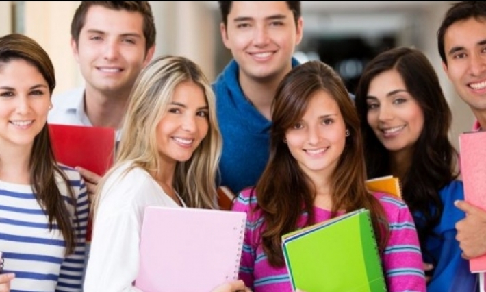 فرصة للتونسيين للعمل والدراسة في كندا