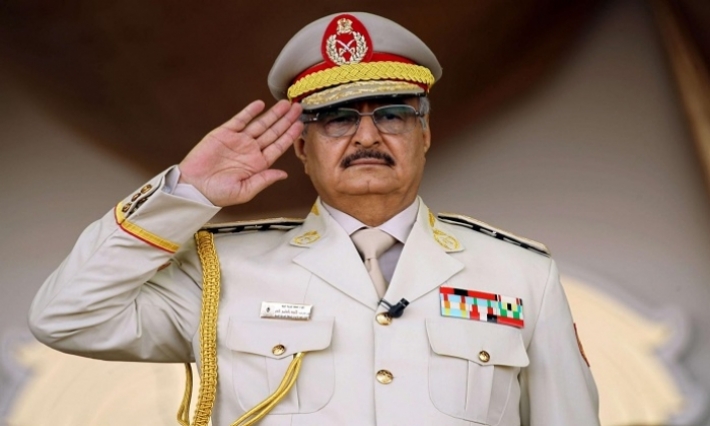 خليفة حفتر يأمر بتشديد الرقابة على الحدود التونسية الليبية