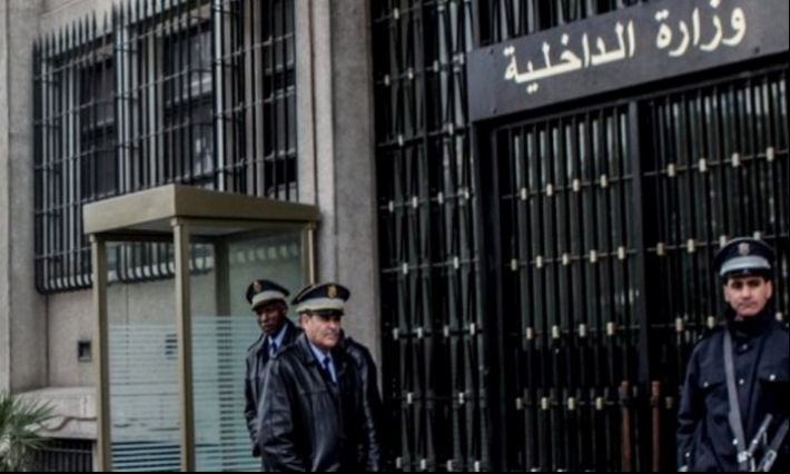 ضبط 11 شخصا من عائلة واحدة أثناء تسللهم إلى التراب التونسي 