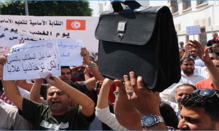 الأساتذة في يوم غضب وطني