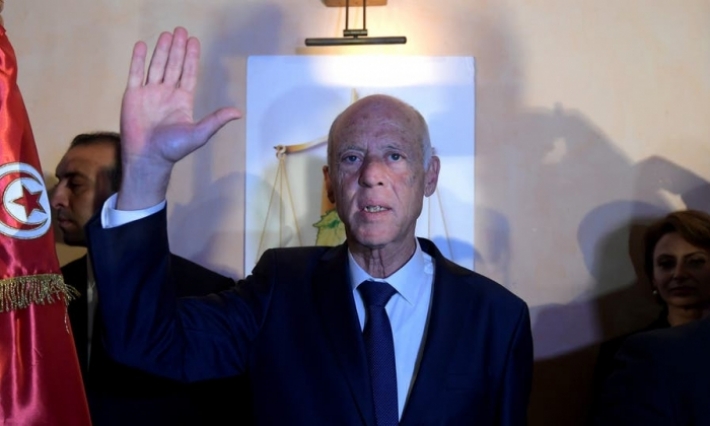 مئات الصحفيين يواكبون جلسة تنصيب الرئيس الجديد قيس سعيّد 