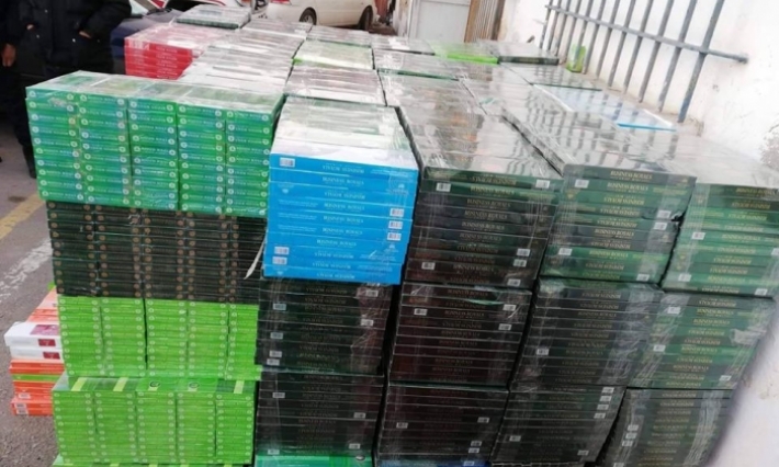 ضبط سيارة محملة ب22400 علبة سجائر بقابس