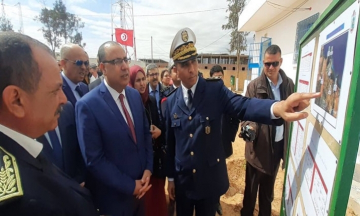 وزير الداخلية يدشن مركزين نموذجيين للأمن والحرس الوطنيين بولاية مدنين