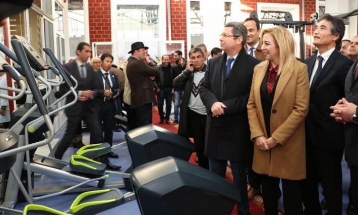 تدشين قاعة تقوية العضلات بالحي الوطني للشباب بالمنزه