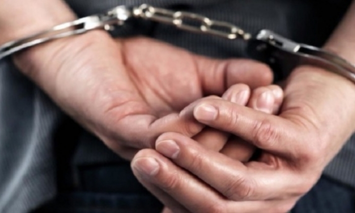 تفكيك عصابة للتنقيب عن الآثار وحجز قطع أثرية ذهبية بحوزتهم