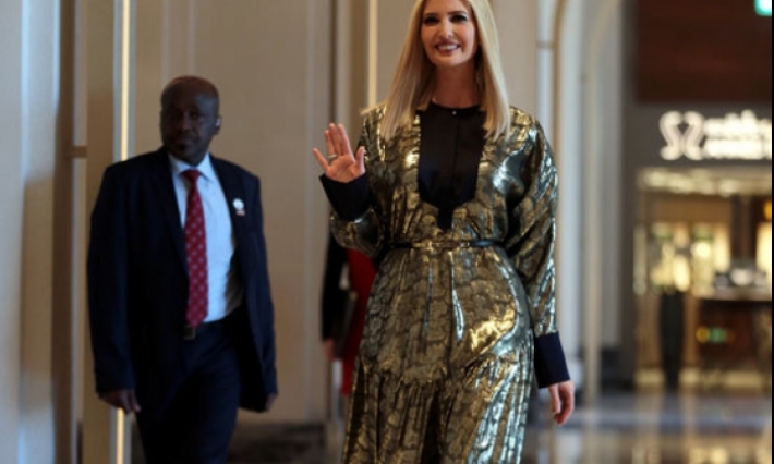 ايفانكا ترامب تزور جامع الشيخ زايد ومتحف اللوفر بأبوظبي