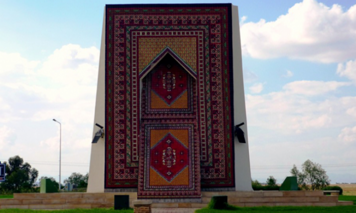 القيروان-بوحجلة: محتجون يقطعون الطريق مطالبين بالتنمية والتشغيل