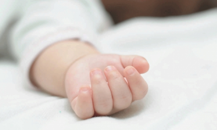 في انتظار توضيح رسمي من وزارة الصحة: سميرة مرعي تعلن إصابة رضيع بفيروس كورونا في تونس