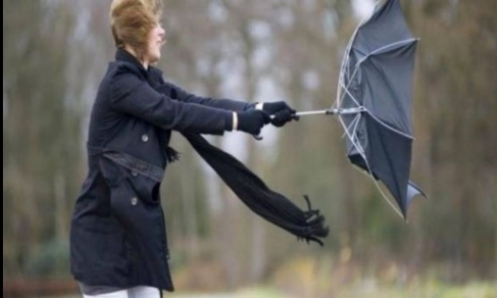 رياح تتجاوز الـ 110 كلم في الساعة في هذه المناطق والحرارة في انخفاض