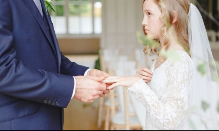 مصر:  قانون في البرلمان يجرّم زواج القاصرات