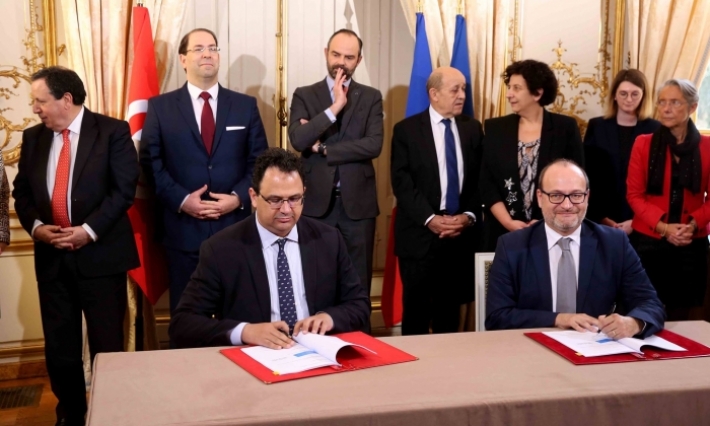 توقيع 5 اتفاقيات تعاون بين تونس وفرنسا