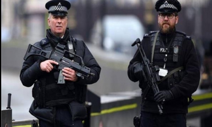 الشرطة البريطانية تخلي محطة ايستون وسط لندن