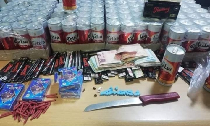 إيقاف "حماص" استغل محله لترويج المشروبات الكحولية والمخدرات في توزر