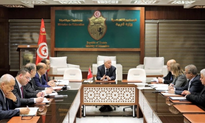 وزارة التربية : إجتماع اللجنة المركزية لليقظة من انتشار فيروس الكورونا 