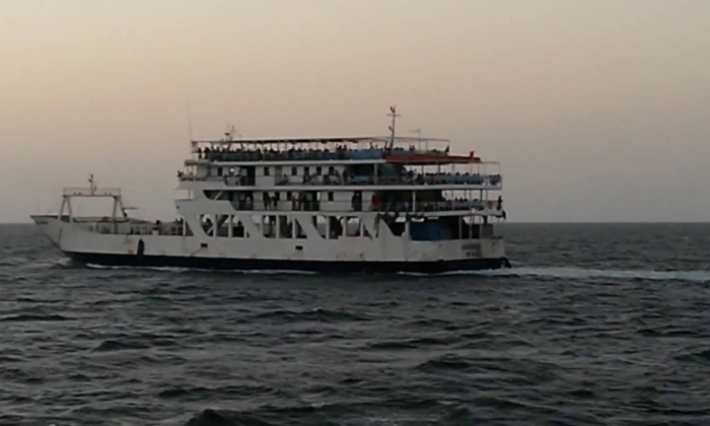200 passagers bloqués, le bac rebrousse chemin vers Sfax