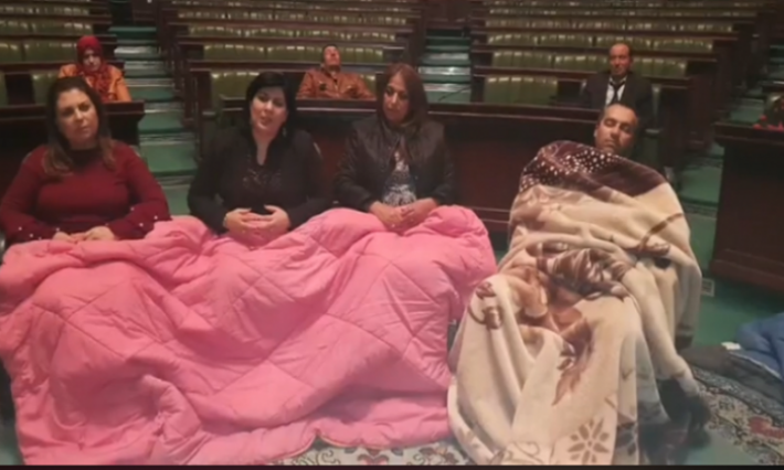 كتلة الحزب الدستوري الحر تنهي اعتصامها بالبرلمان