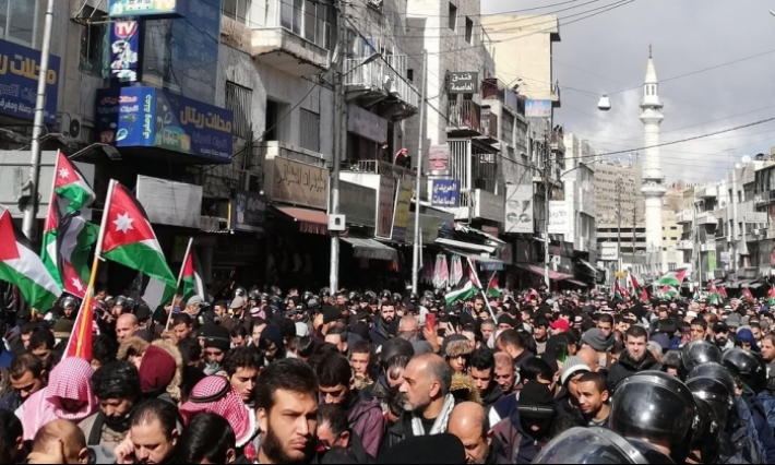 تظاهرات حاشدة وسط عمان تنديدا بـ صفقة القرن