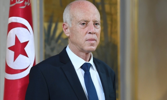 رئيس الجمهورية في زيارة فجئية إلى محطة إنتاج ونقل الكهرباء برادس