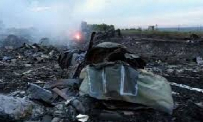 أوكرانيا تطالب إيران بتسليم الصندوقين الأسودين للطائرة المنكوبة