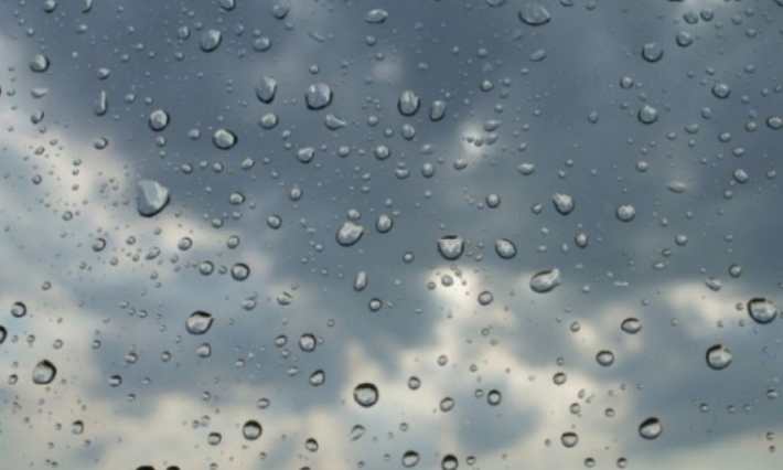     أمطار متفرقة مع ارتفاع طفيف في درجات الحرارة غدا 