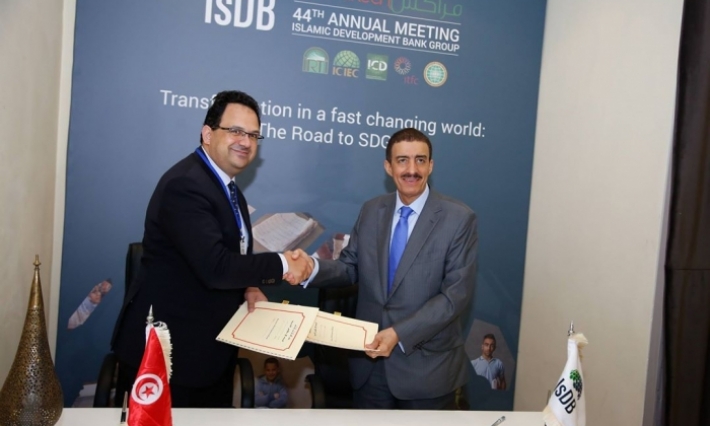 البنك الاسلامي للتنمية يمنح تونس 400 مليون دينار للمساهمة في تمويل مشروع نقل الغاز الطبيعي