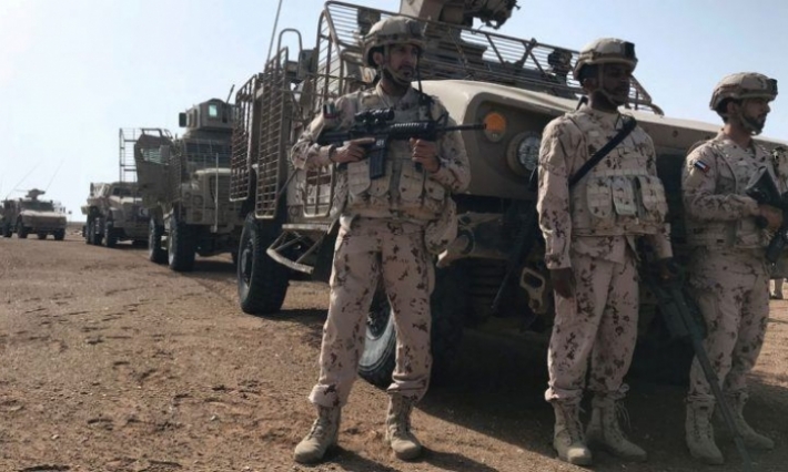 مسؤول إماراتي ينفي انسحاب القوات الإماراتية من اليمن