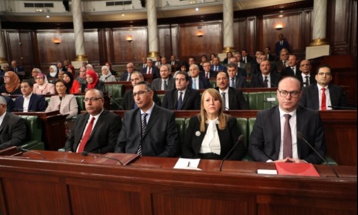 رئيس الحكومة وأعضاؤها سيصرحون بمكاسبهم بعد أداء اليمين الدستوري