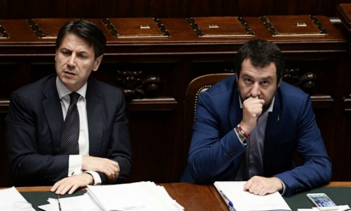 وزير الداخلية الايطالي: الحكومة انهارت وعلينا إجراء انتخابات مبكرة 