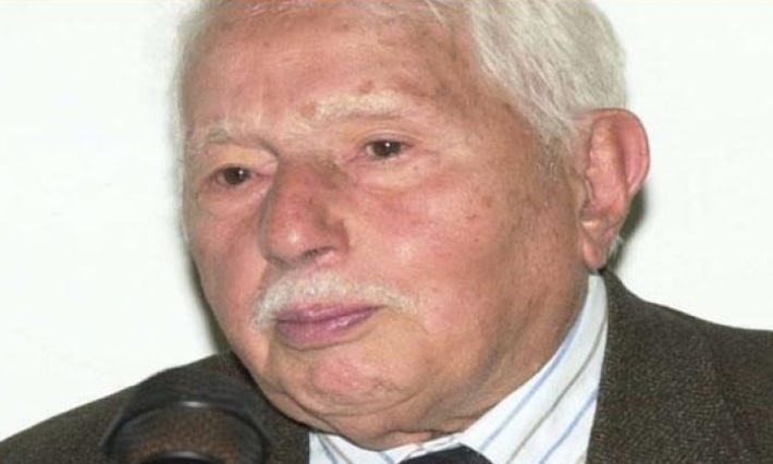 مصطفى الفيلالي الوزير الأسبق في ذمة الله