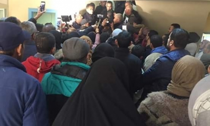 وقفة احتجاجية لمكونات المجتمع المدني في جرجيس على خلفية وفاة سيدة حامل وطفل بالمستشفى الجهوي