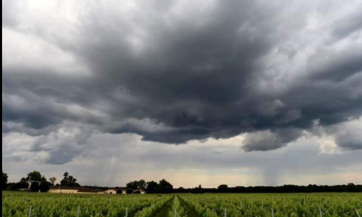 اضطرابات جوية نهاية الأسبوع والرصد الجوي يحذّر