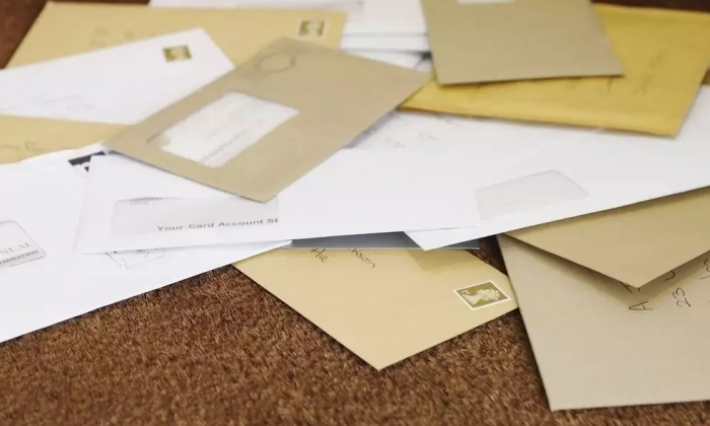 وزارة الداخلية: ضبط 19 رسالة بريدية تحوي مواد سامة كانت موجهة لشخصيات عامة