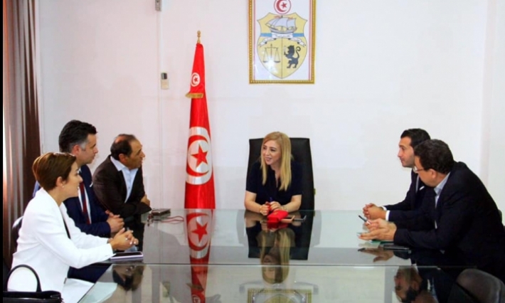 Samsung soutient le e-Health en Tunisie Samsung soutient le e-Health en Tunisie : Lancement de la solution « SOS Brûlures en Tunisie »