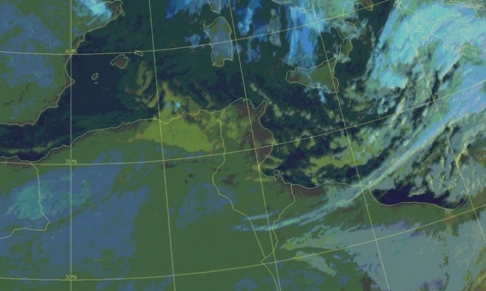 الرصد الجوي يحذر البحارة من رياح قوية